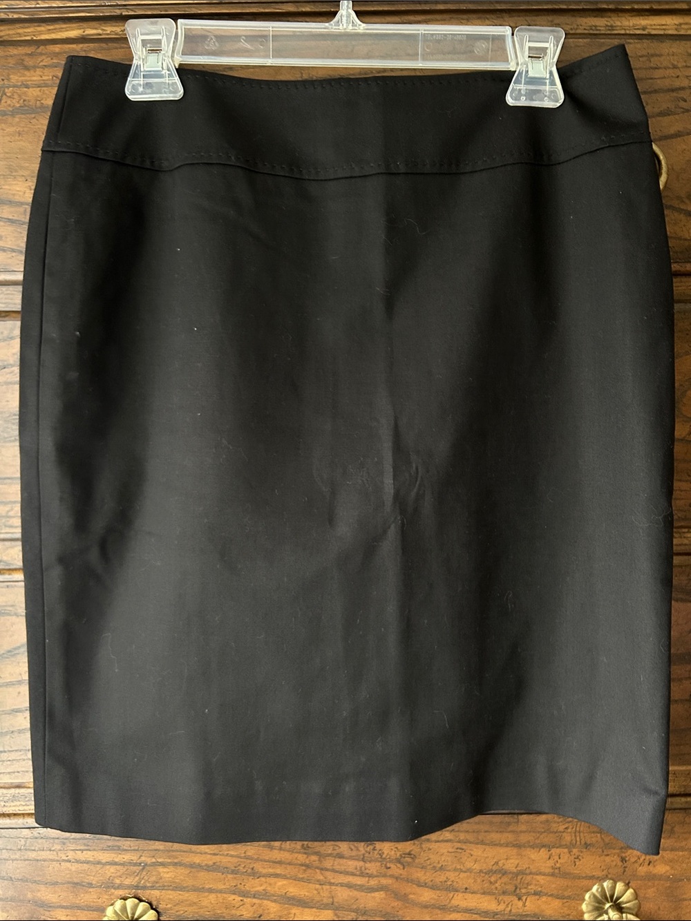 Tahari Black Cotton Blend Women's Pencil Skirt - Sleek Office Staple, Size 8